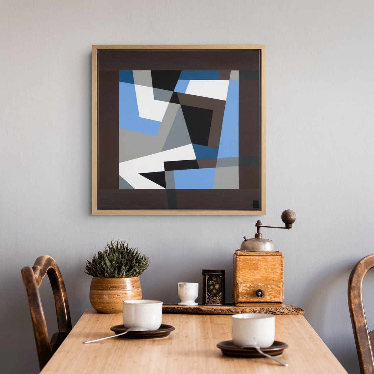 Bondi themed with blue and white geometric shapes.